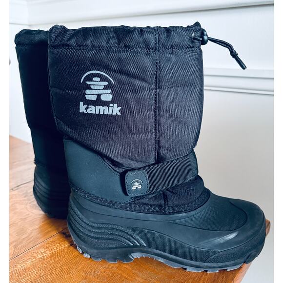 Boys' Kamik Rocket Waterproof Snow Boots, Size 2 - Picture 1 of 4